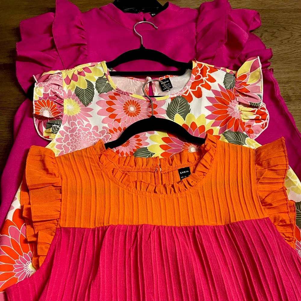Set of THREE colorful blouses!